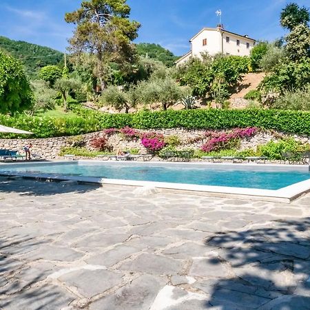 Piana Di Solaro Modern Flat & Swimming Pool Apartment Lerici Luaran gambar